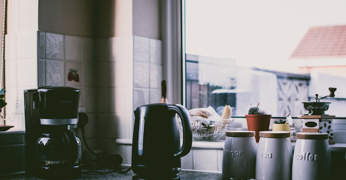 découvrez notre sélection d'accessoires de cuisine pratiques et élégants pour faciliter vos préparations culinaires. améliorez votre expérience en cuisine avec des ustensiles innovants et des gadgets indispensables.