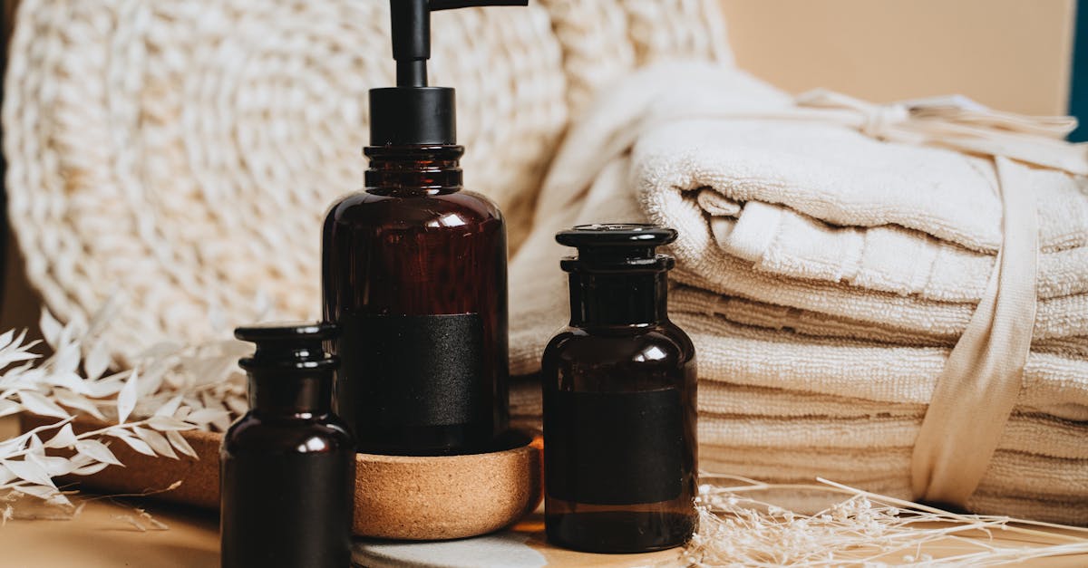 découvrez notre collection de tapis de bain élégants et absorbants, conçus pour apporter confort et style à votre salle de bain. fabriqués avec des matériaux de qualité, nos tapis de bain offrent une texture douce sous vos pieds tout en ajoutant une touche décorative à votre espace. idéal pour un intérieur moderne ou classique.