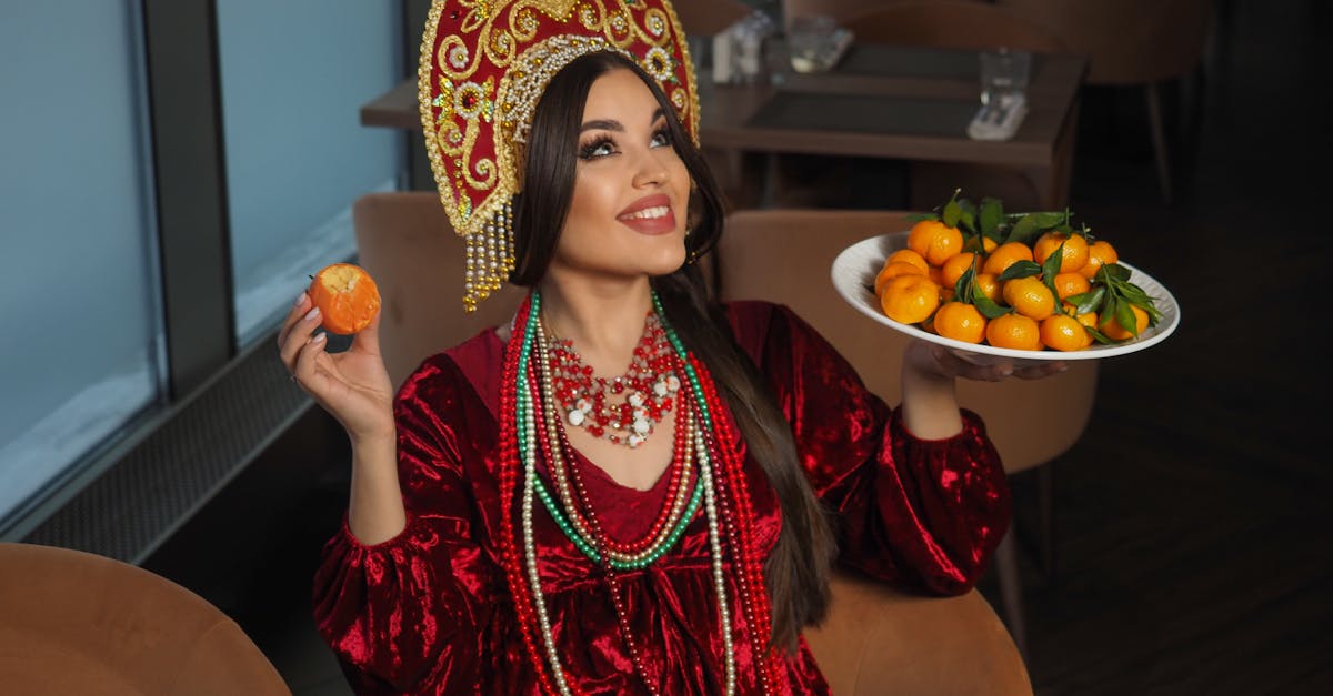 découvrez l'élégance unique des accessoires de mode russes. explorez notre collection raffinée incluant des écharpes, bijoux et sacs, alliant tradition et modernité pour sublimer votre style.
