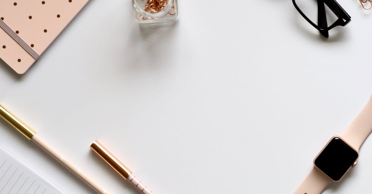 découvrez notre collection d'accessoires tendance pour sublimer votre style au quotidien. trouvez les indispensables mode et pratiques pour compléter toutes vos tenues.