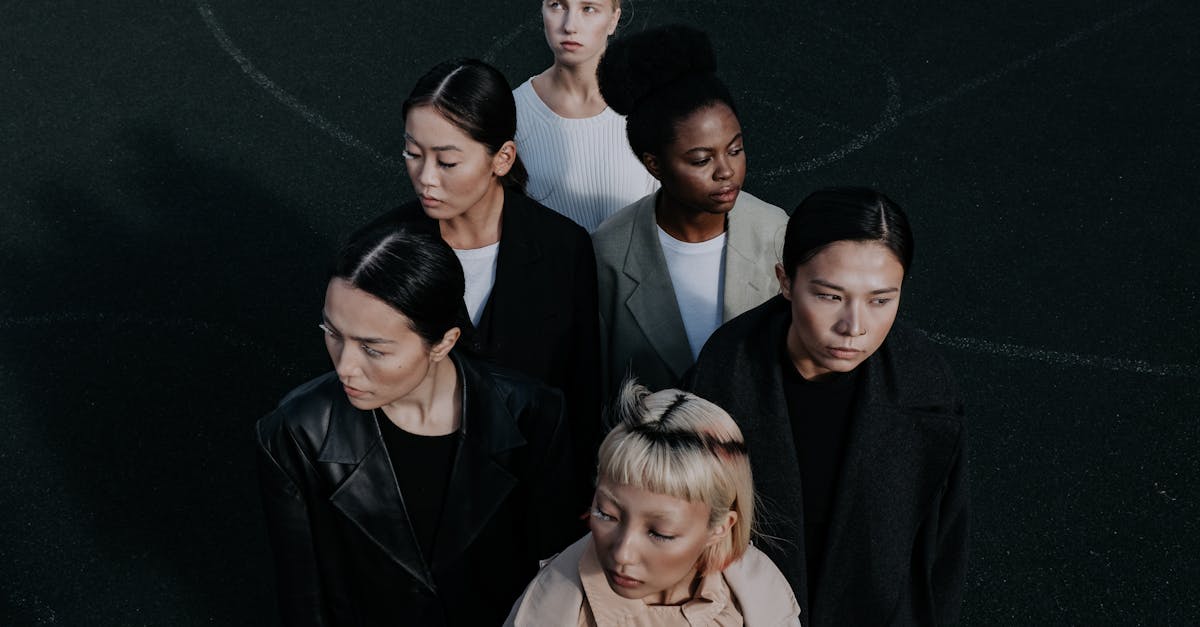 découvrez la mode durable : des vêtements éthiques et éco-responsables pour un style respectueux de l’environnement et des personnes. adoptez une garde-robe engagée !